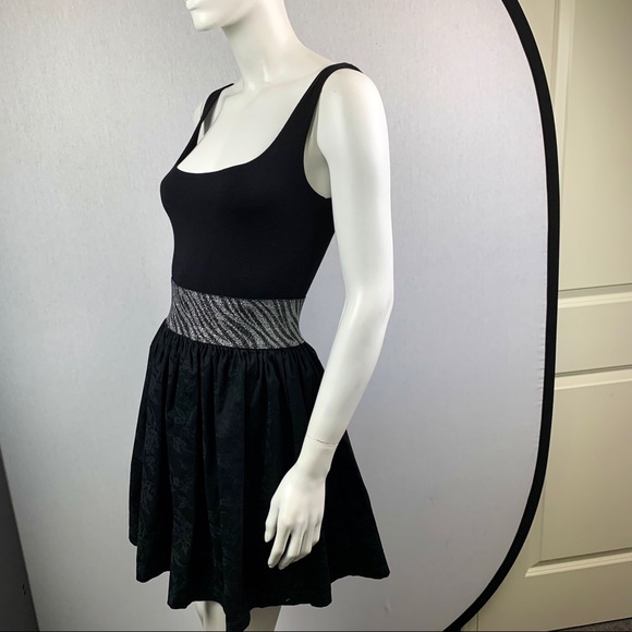 NEW Zebra Jacquard Roses Metallic Belt Mini Dress - Picture 2 of 16